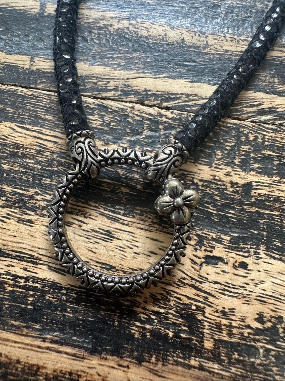 Barbara Bixby NWOT Circle Pendant leather Necklace silver and 18K gold - Picture 4 of 11